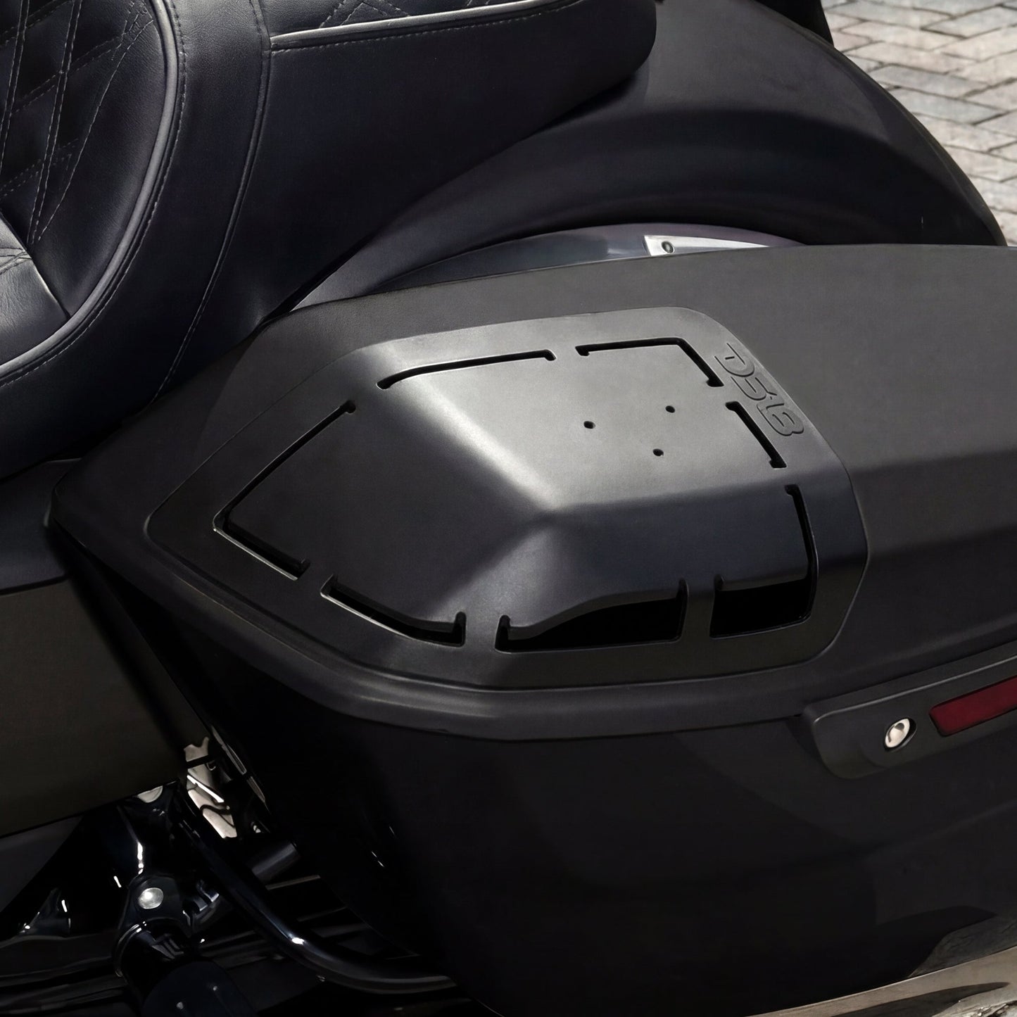 Harley-Davidson Saddlebag Speaker Lid Conversion Kit for models 2024+.